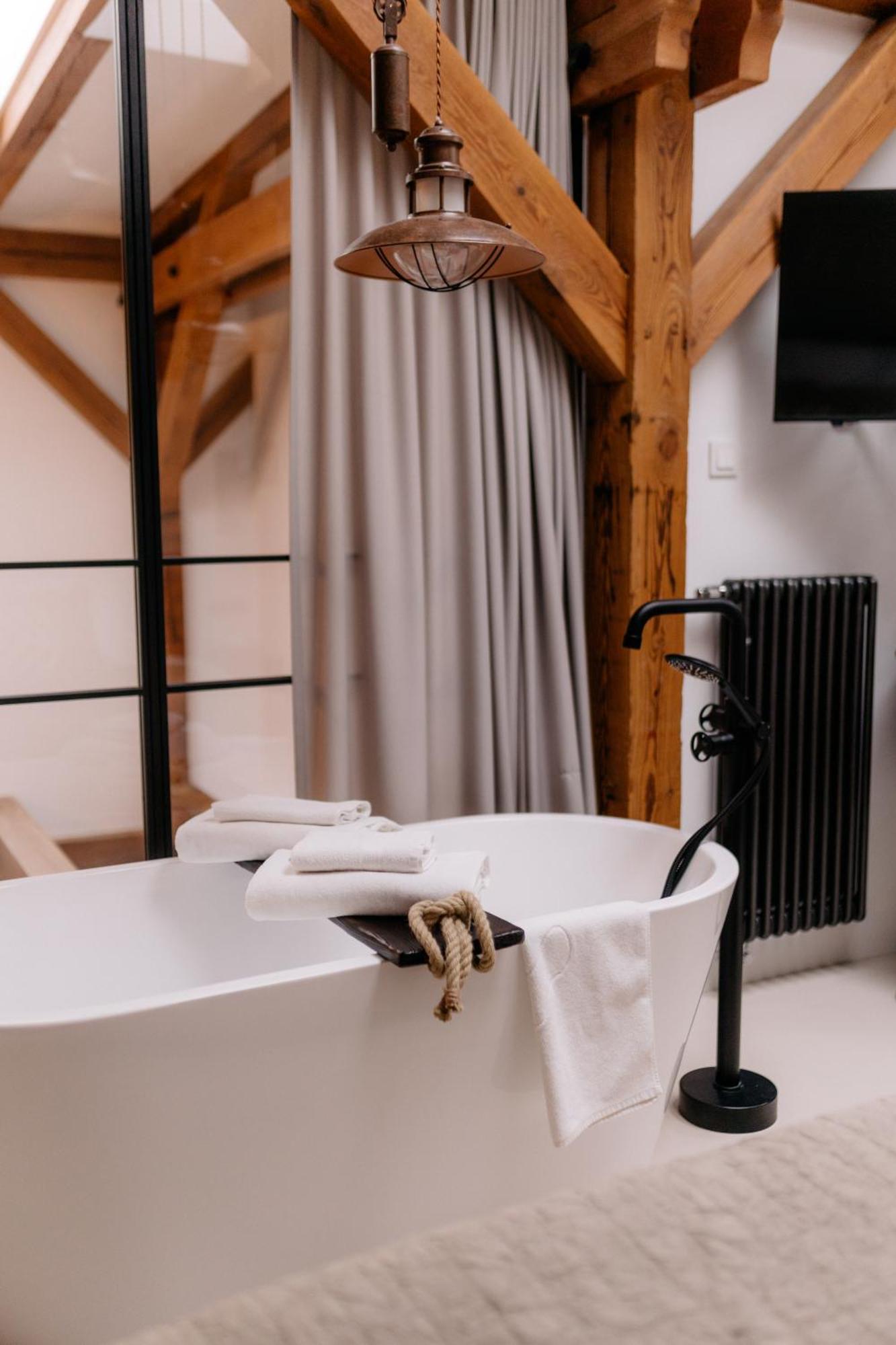 Loft 16 - Luksus & Relax - Wanna, Netflix, Parking Apartman Iława Kültér fotó
